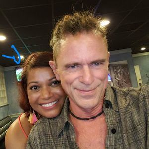 Meet your Posher, Wave